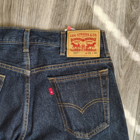 Levi's Men's Deep Blue Bootcut Jeans 517s 31x30 - Picture 3 of 5